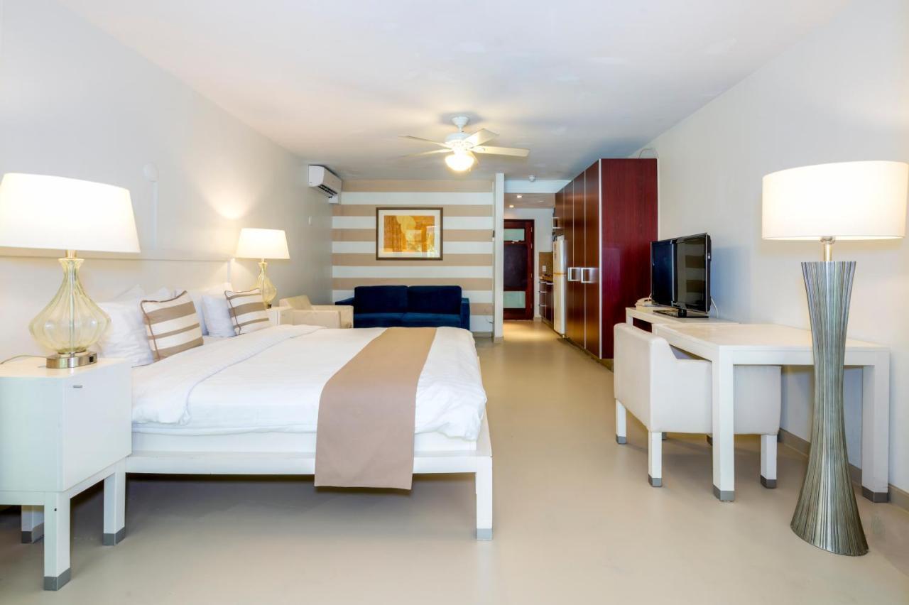 Floris Suite Hotel - Spa & Beach Club - Adults Only Piscadera Bay Exterior foto
