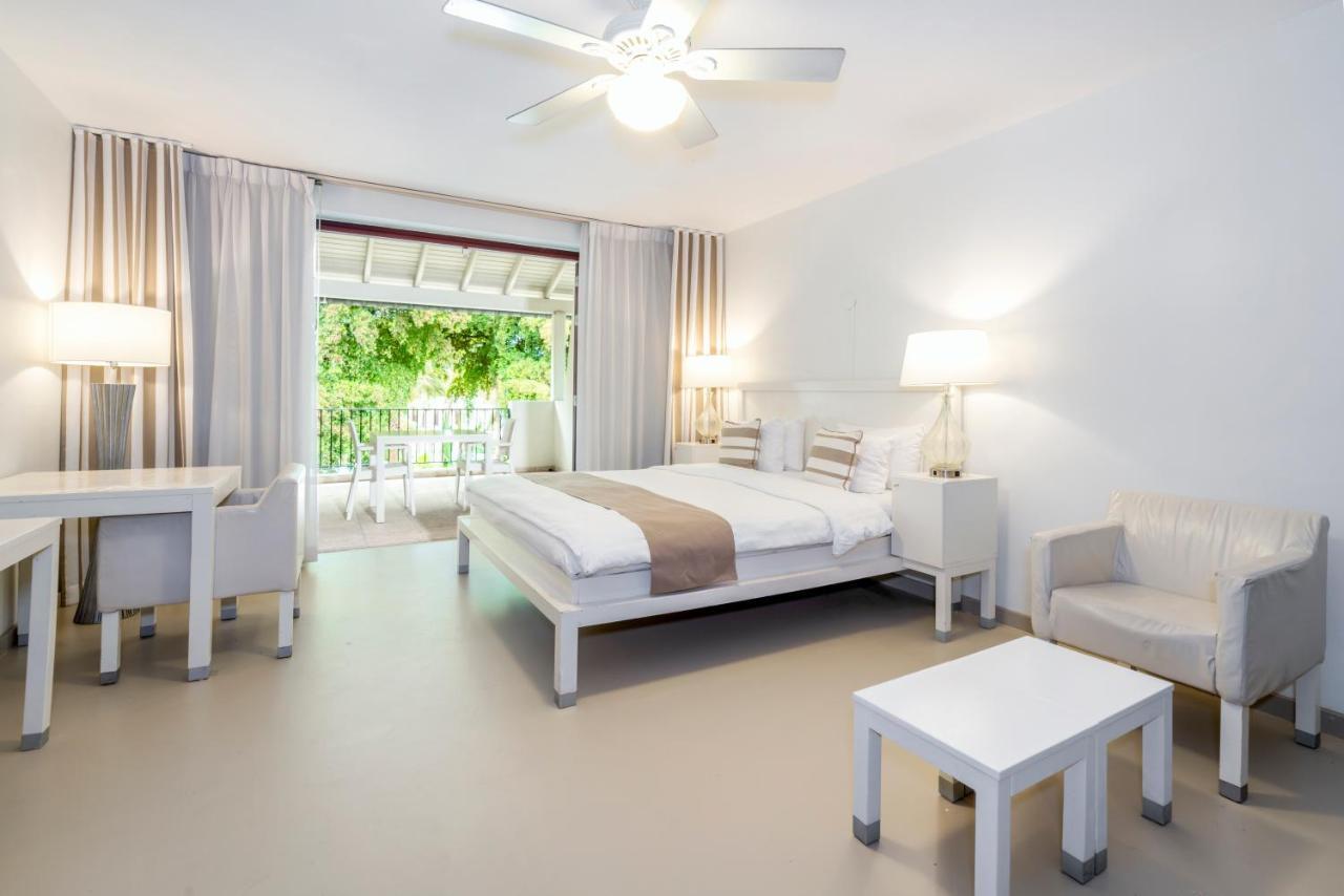 Floris Suite Hotel - Spa & Beach Club - Adults Only Piscadera Bay Exterior foto